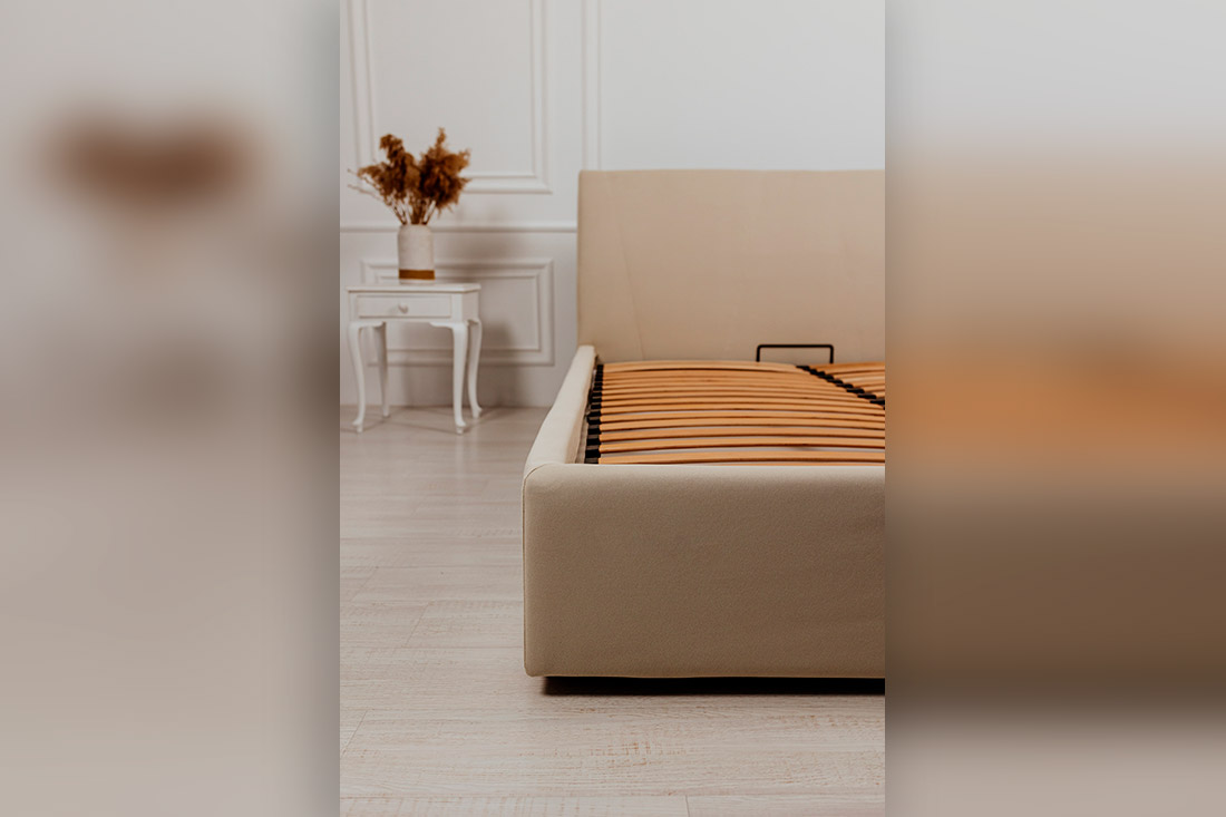 Bed Adams 1800x2000mm